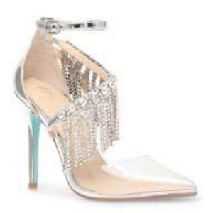 Betsey Johnson Maze Pump Silver- Size 9